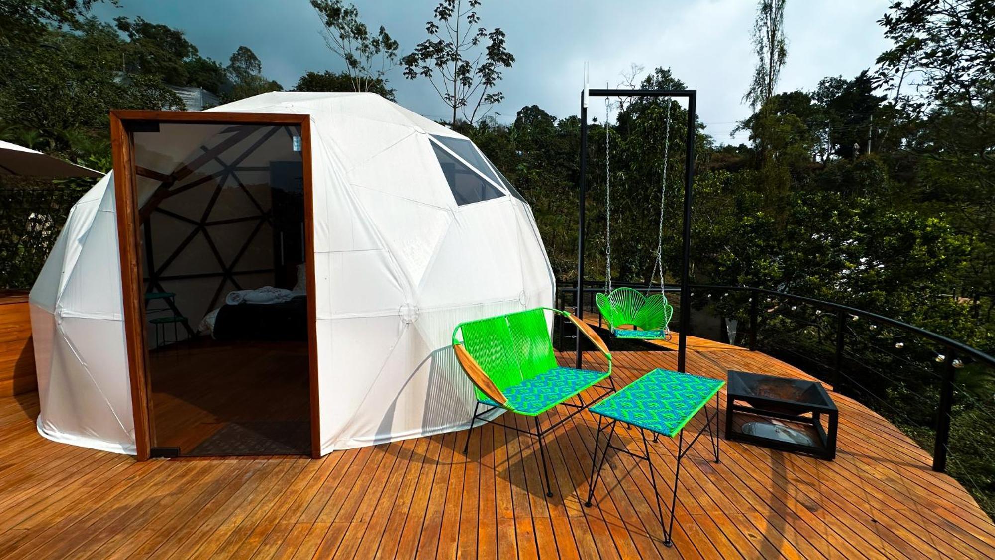 Вилла La Julita Glamping Ла-Меса Экстерьер фото